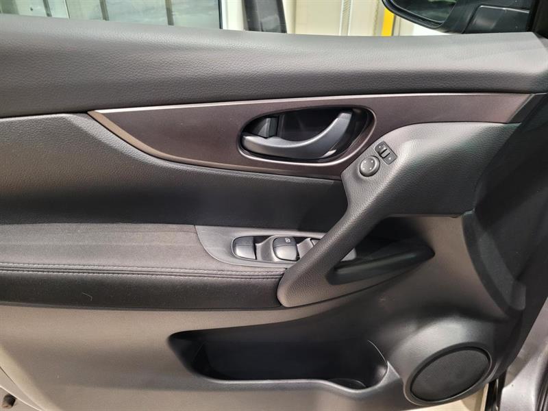 nissan Qashqai 2019 - 14