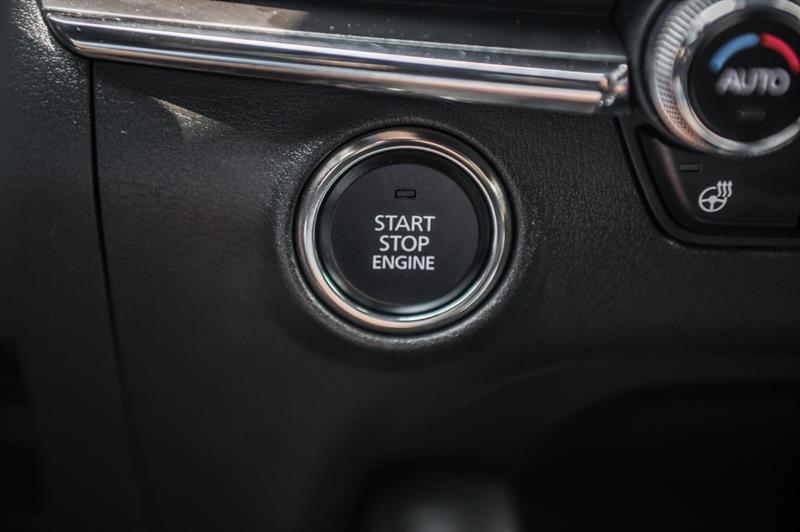 mazda Mazda3 Sport 2023 - 25