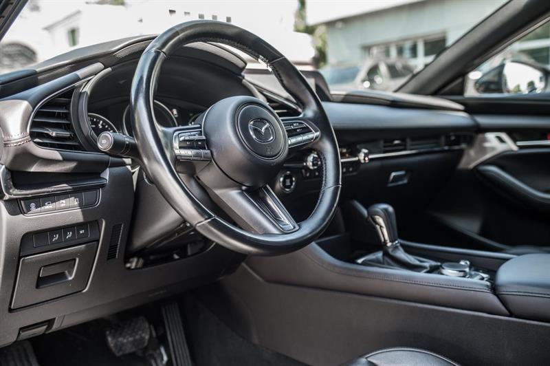 mazda Mazda3 Sport 2023 - 15