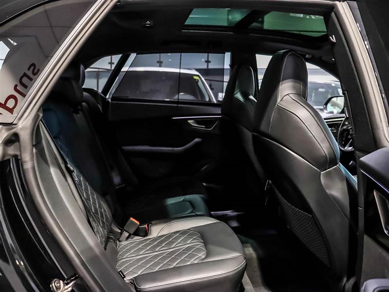 audi SQ8 2023 - 14