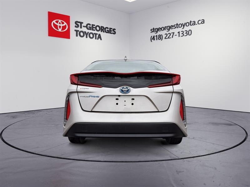toyota Prius Prime 2020 - 12