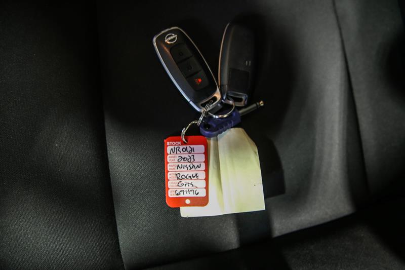 nissan Rogue 2023 - 27