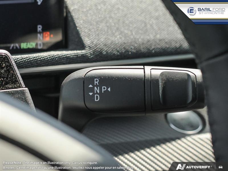 ford Mustang Mach-E 2025 - 18