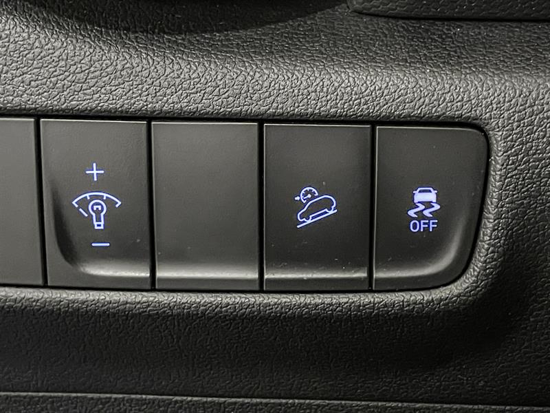 hyundai Kona 2023 - 16