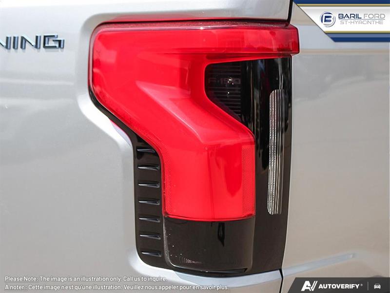 ford F-150 Lightning 2025 - 12