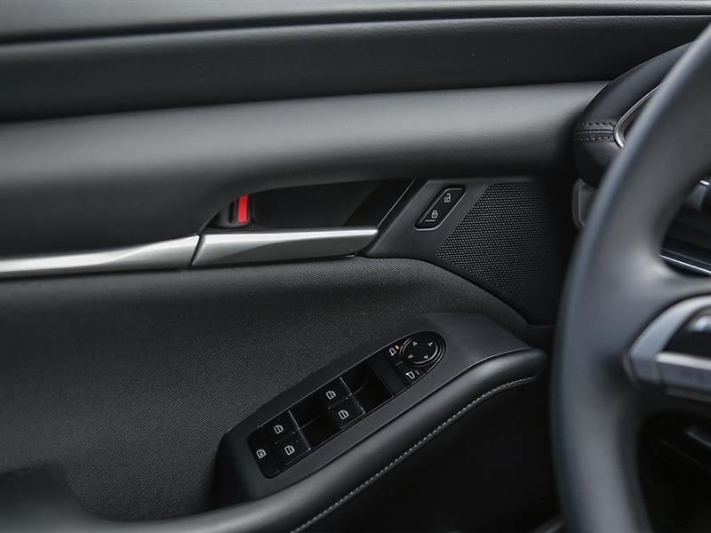 mazda Mazda3 2025 - 15