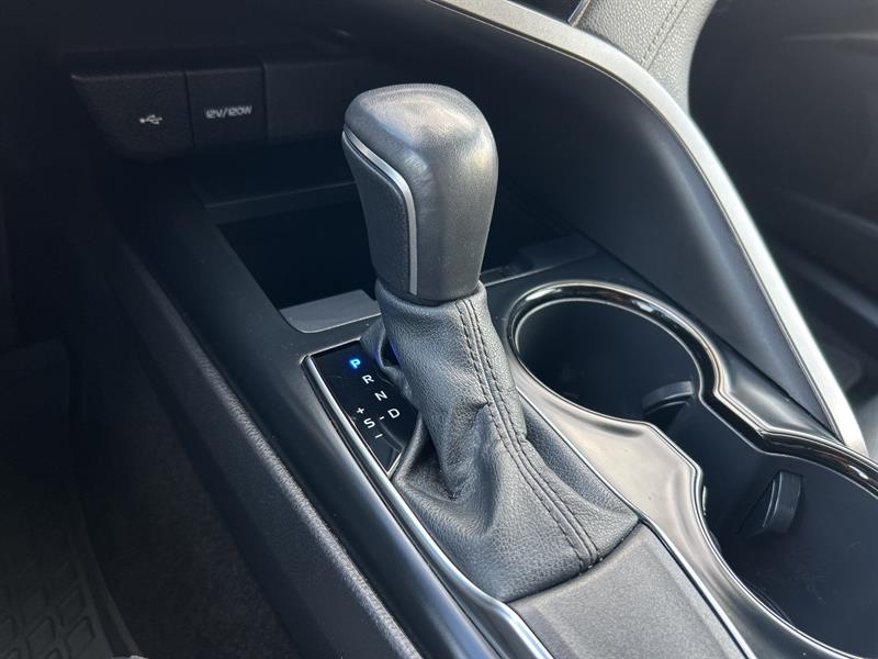 toyota Camry 2020 - 14