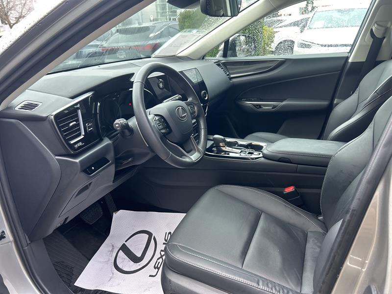lexus NX 2023 - 16