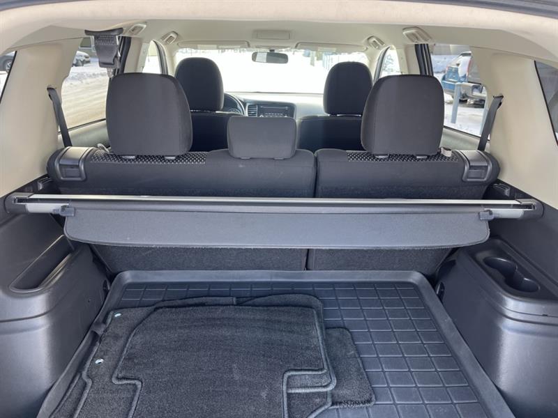 mitsubishi Outlander 2016 - 21