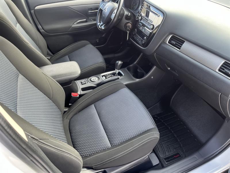 mitsubishi Outlander 2016 - 24