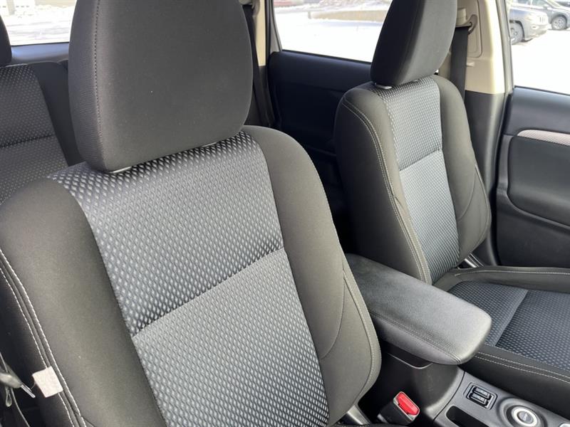 mitsubishi Outlander 2016 - 25