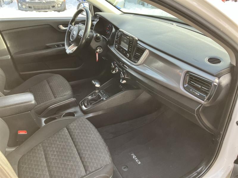 kia Rio 5 portes 2018 - 8
