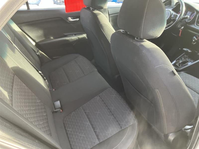 kia Rio 5 portes 2018 - 9