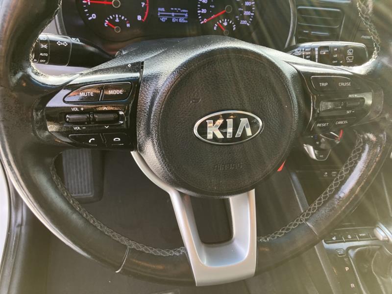 kia Rio 5 portes 2018 - 11