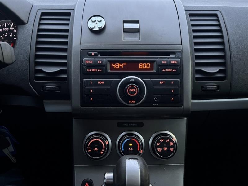 nissan Sentra 2011 - 10