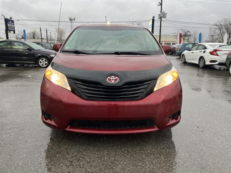 toyota Sienna 2012 - 9