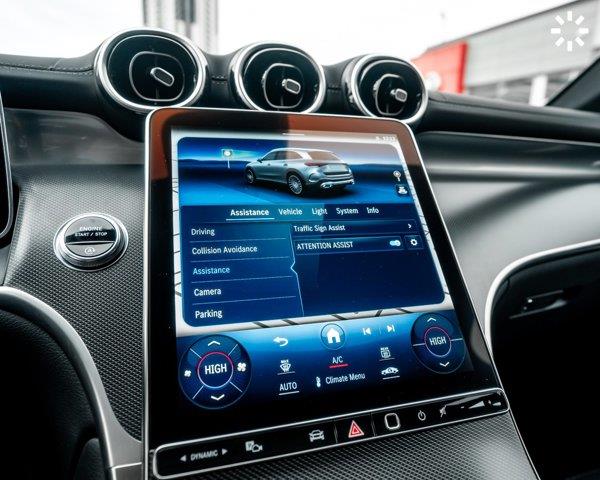 mercedes-benz GLC 2024 - 28