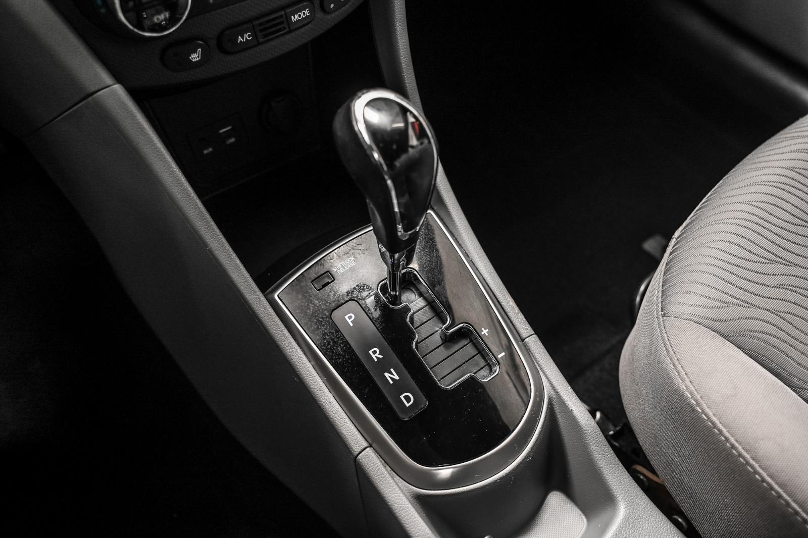 hyundai Accent 2014 - 12