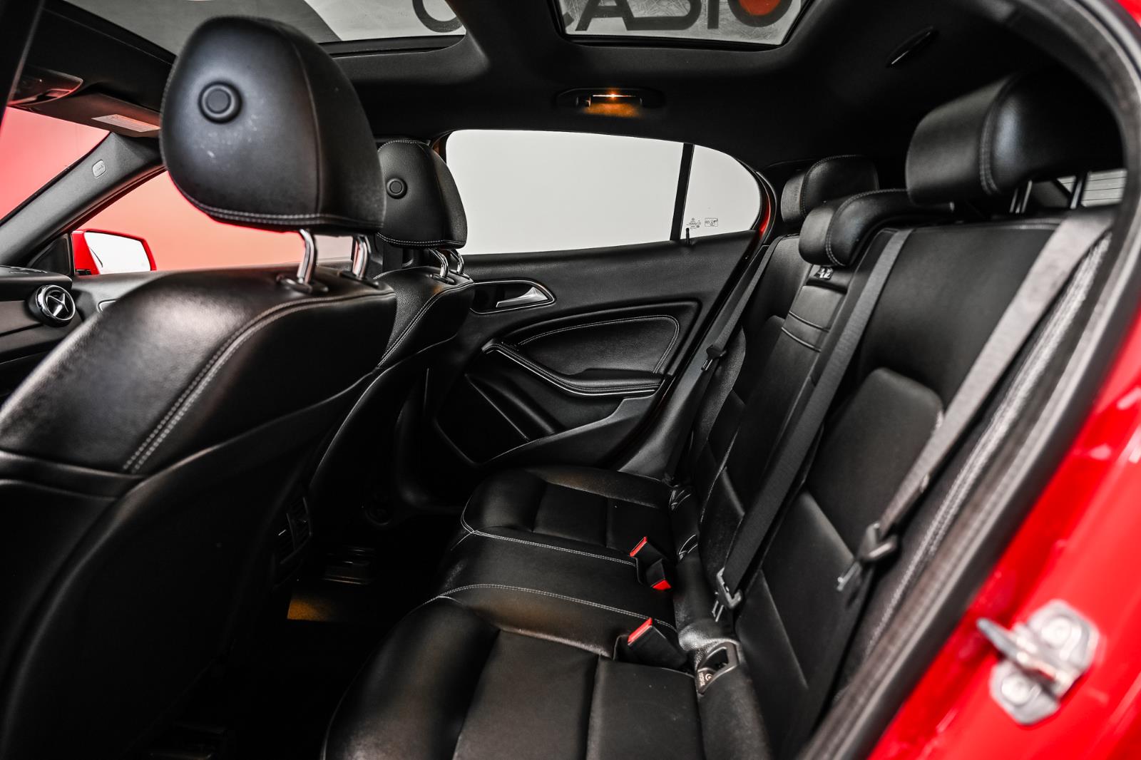 mercedes-benz GLA 2019 - 24