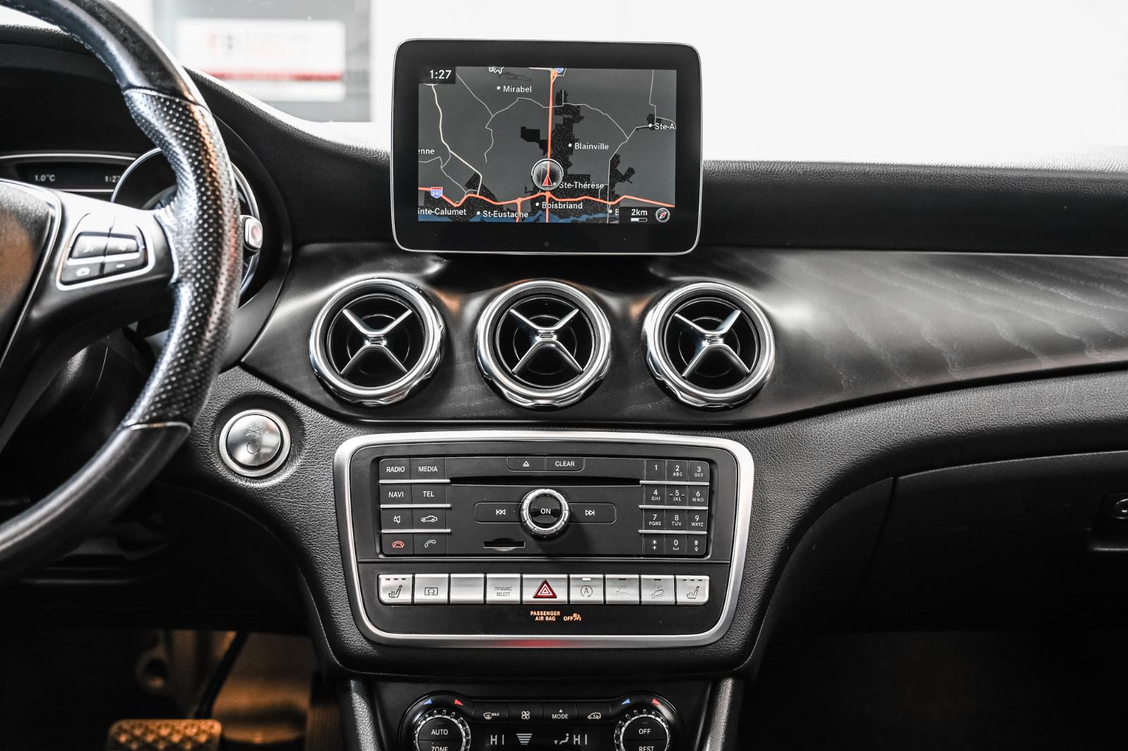 mercedes-benz GLA 2019 - 27