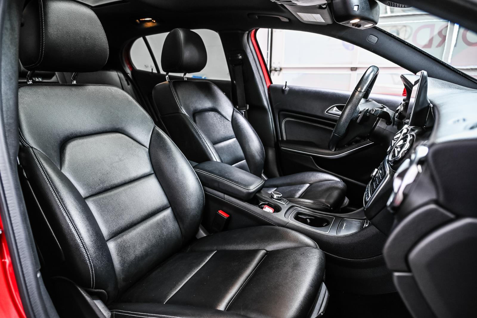 mercedes-benz GLA 2019 - 29