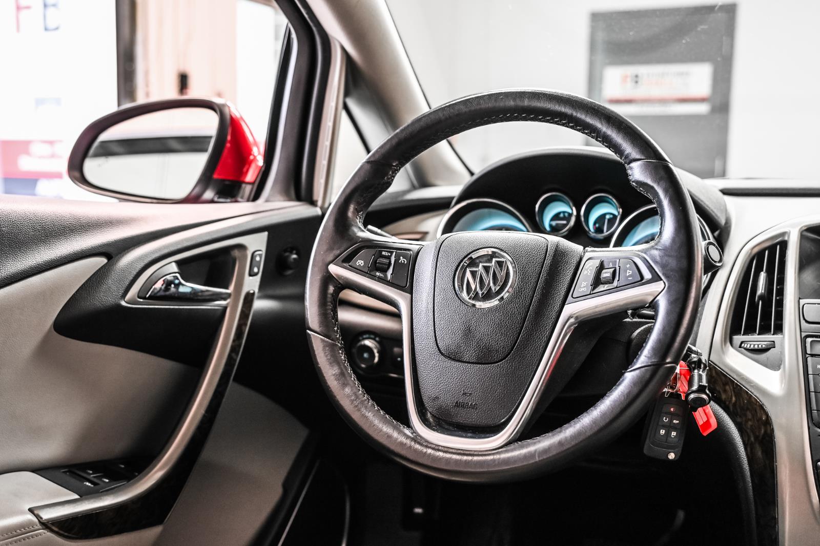 buick Verano 2013 - 17