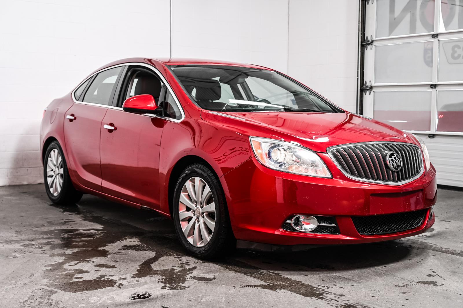 buick Verano 2013 - 21