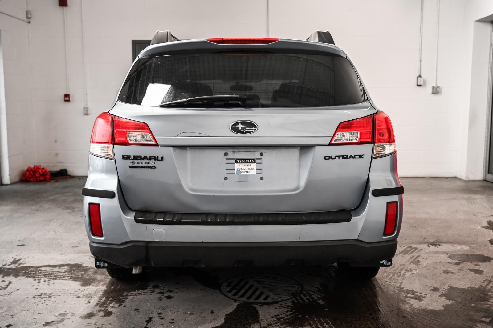 subaru Outback 2010 - 4