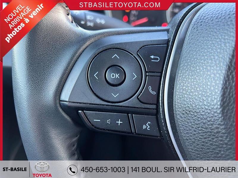 toyota Corolla Hatchback 2022 - 12