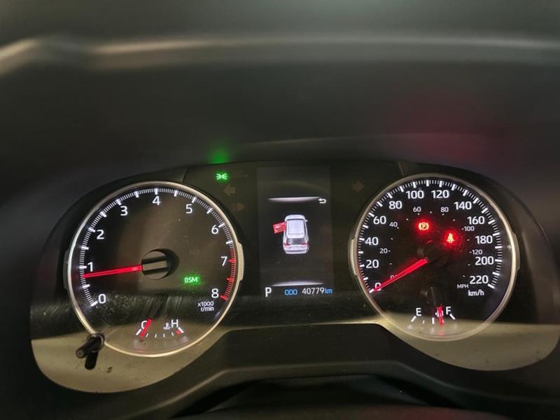 toyota RAV4 2021 - 12