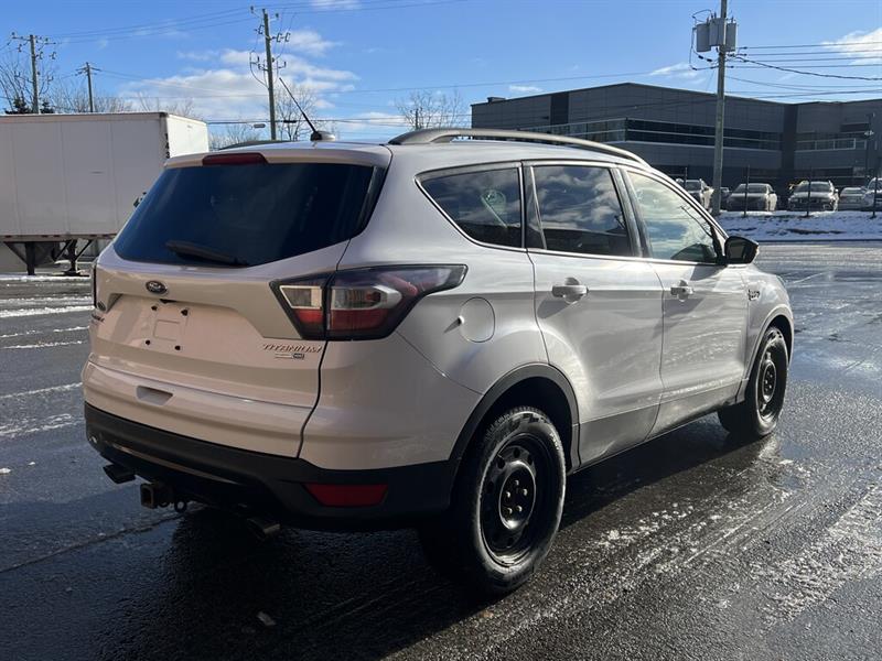 ford Escape 2017 - 4