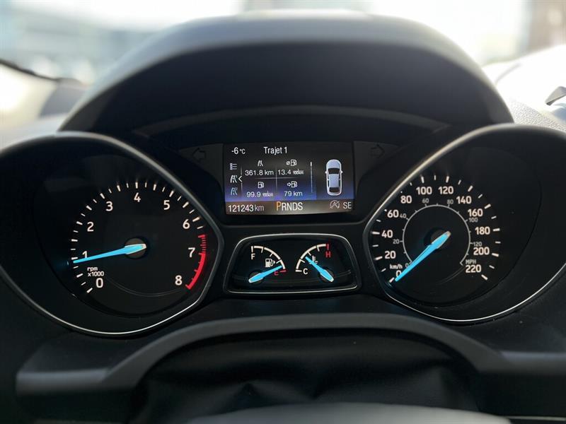 ford Escape 2017 - 12