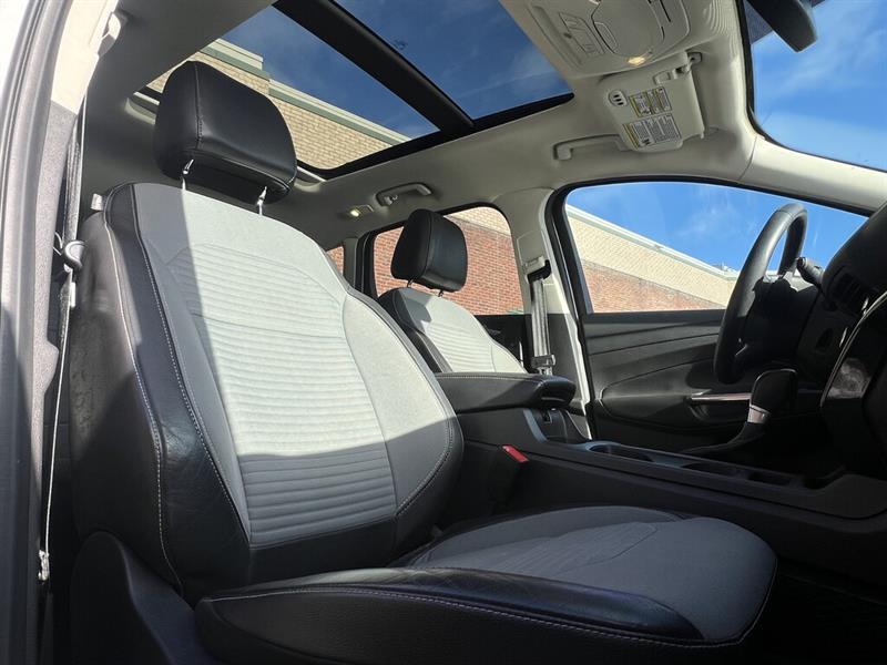 ford Escape 2017 - 21