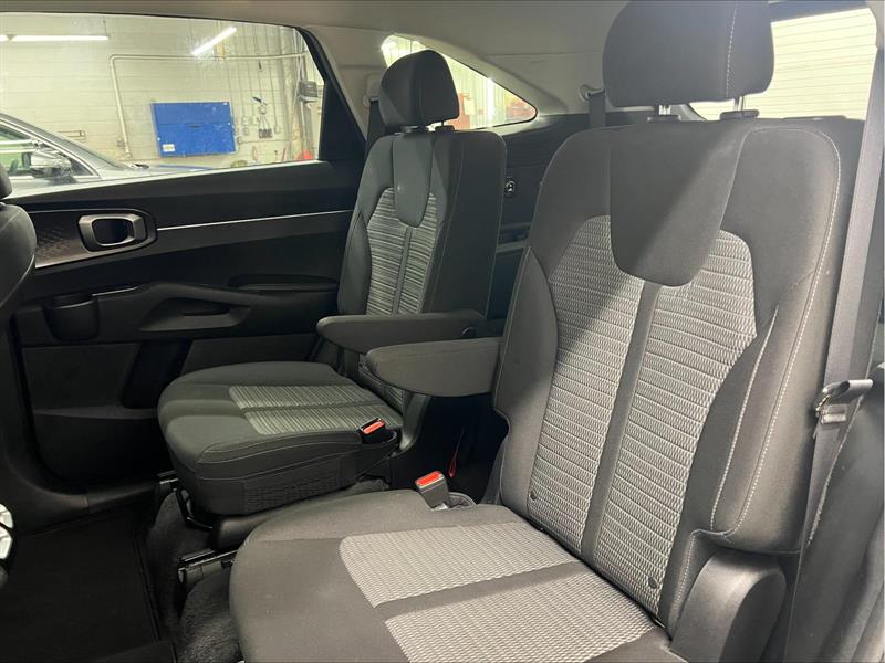 kia Sorento 2022 - 9