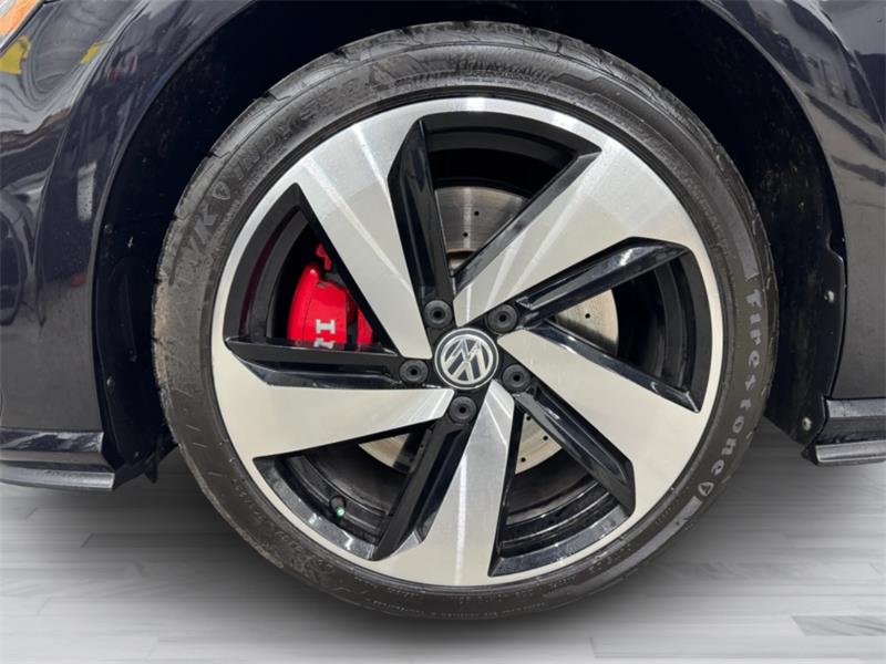 volkswagen GTI 2019 - 21