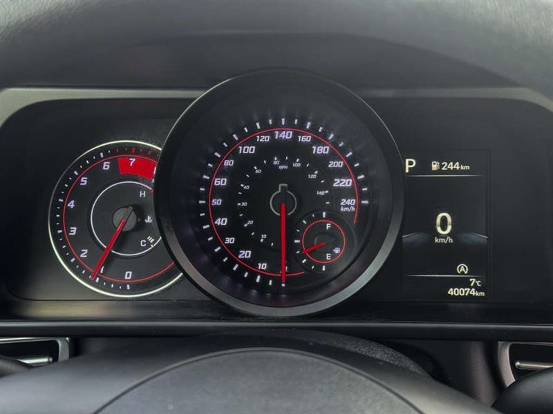 hyundai Elantra 2022 - 18