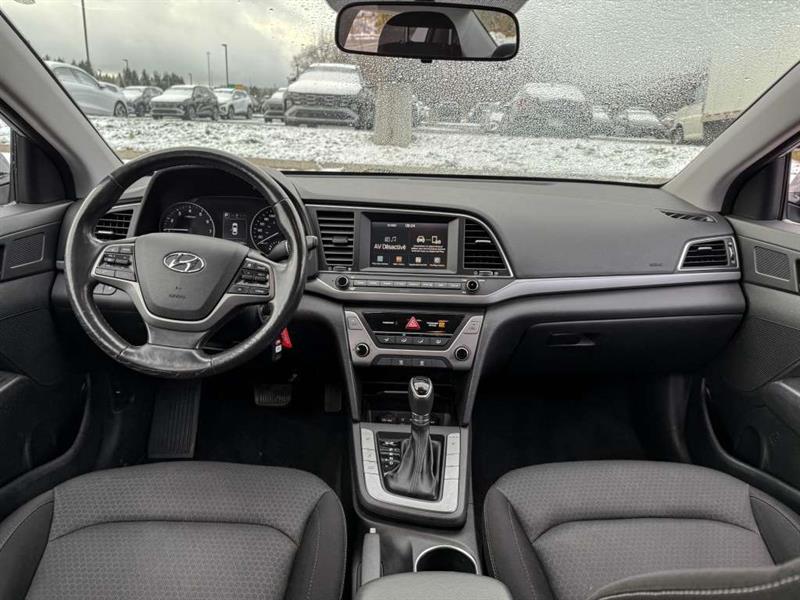 hyundai Elantra 2018 - 23