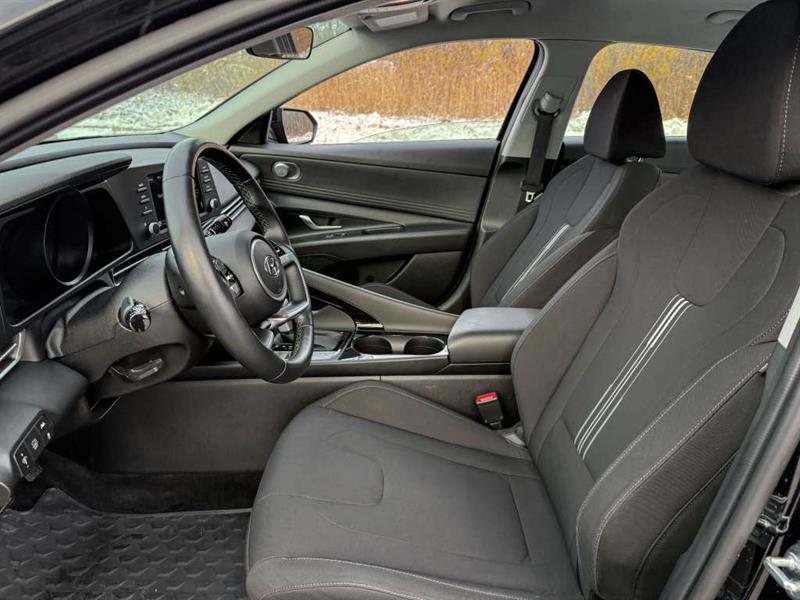 hyundai Elantra 2022 - 22