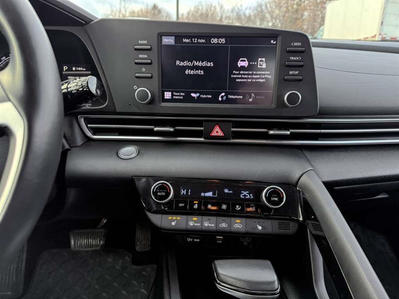 hyundai Elantra 2022 - 28