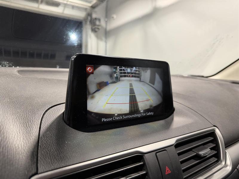 mazda Mazda3 2018 - 14