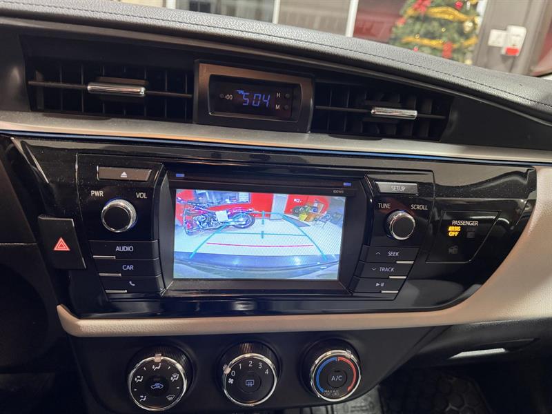 toyota Corolla 2015 - 21