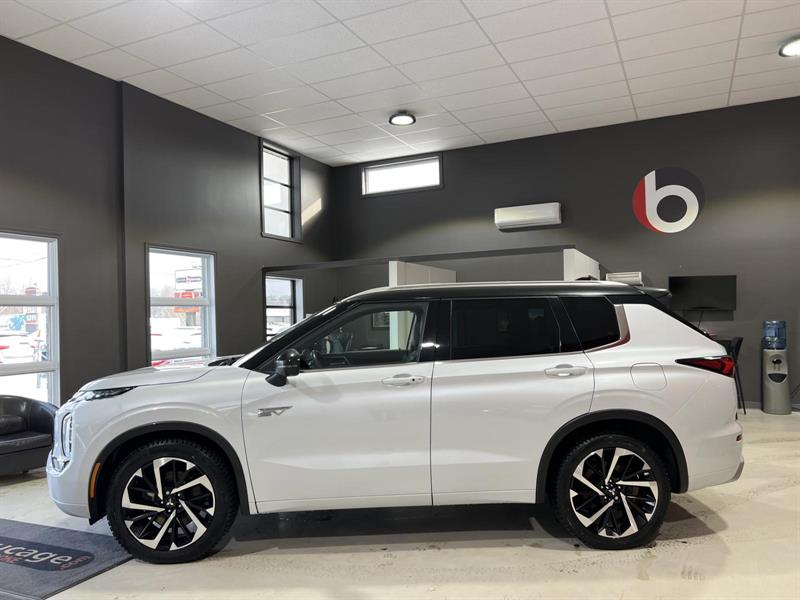 mitsubishi Outlander 2023 - 3