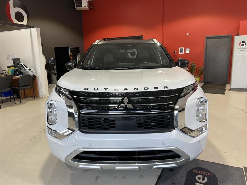 mitsubishi Outlander 2023 - 11