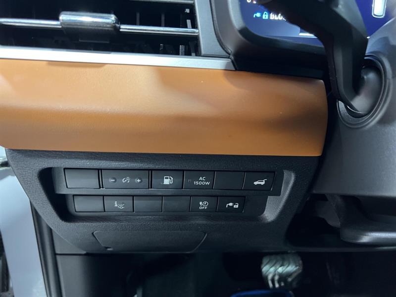 mitsubishi Outlander 2023 - 16