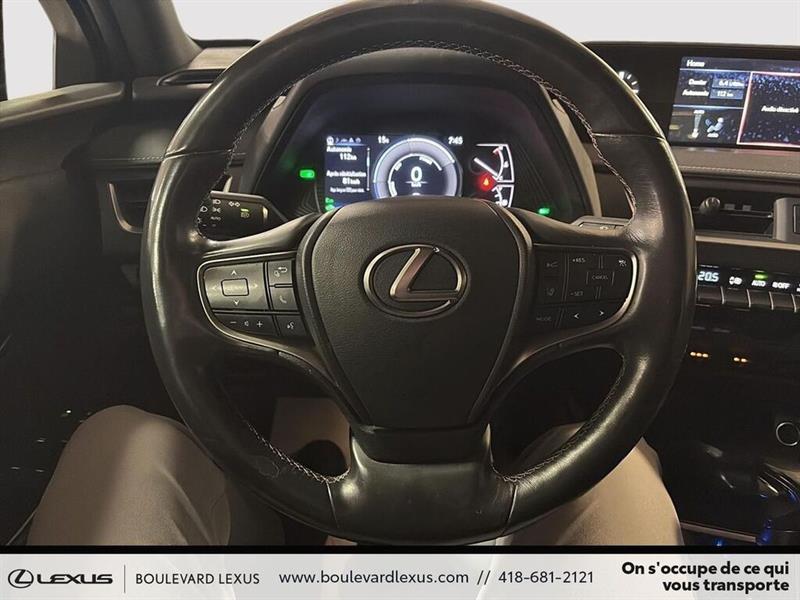 lexus UX 2020 - 12