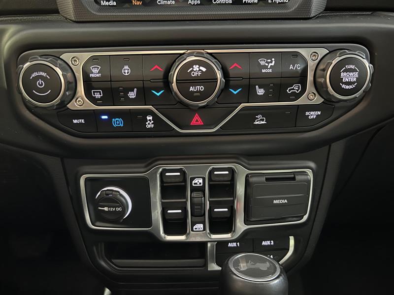 jeep Wrangler 2022 - 27