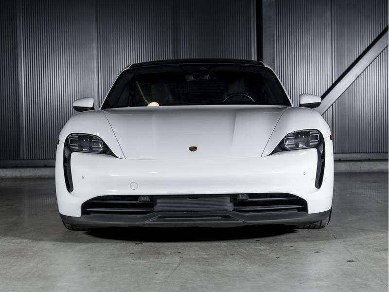 porsche Taycan 2020 - 11