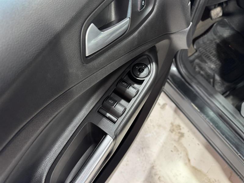 ford Escape 2013 - 16