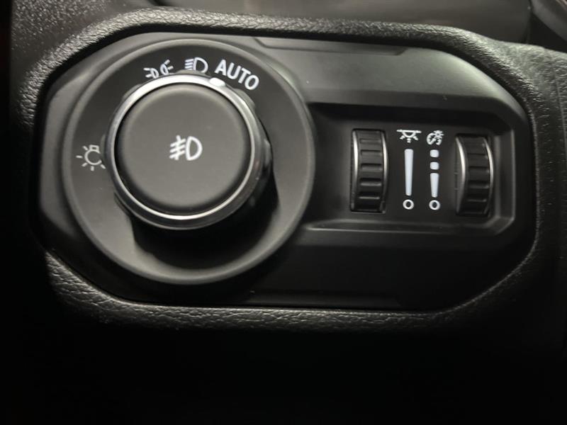 jeep Wrangler 2021 - 11