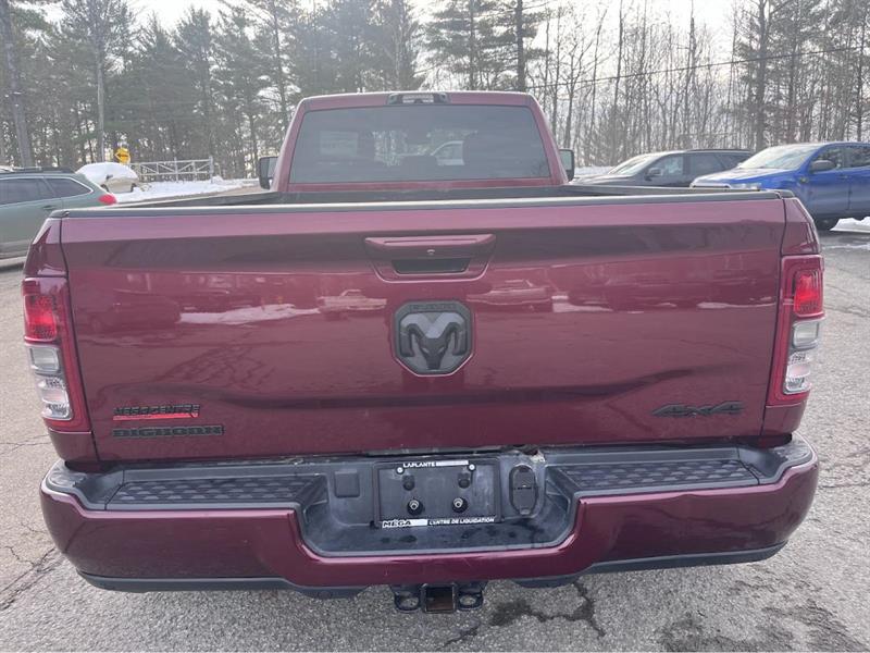 ram 3500 Big Horn 2024 - 11
